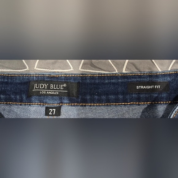 Judy Blue Midrise Straight Fit Jeans Size 27 - Picture 6 of 7